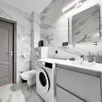 Julia Airport Private Parking-modern