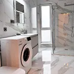 Julia Airport Private Parking-modern * Cluj-Napoca