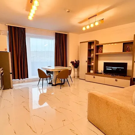 Julia Airport Private Parking *