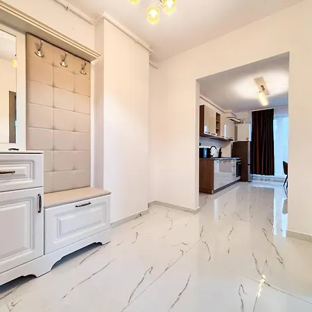 Julia Airport Private Parking Appartement *