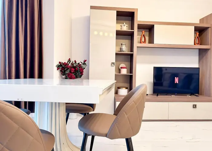 Julia Airport Private Parking-modern Cluj-Napoca