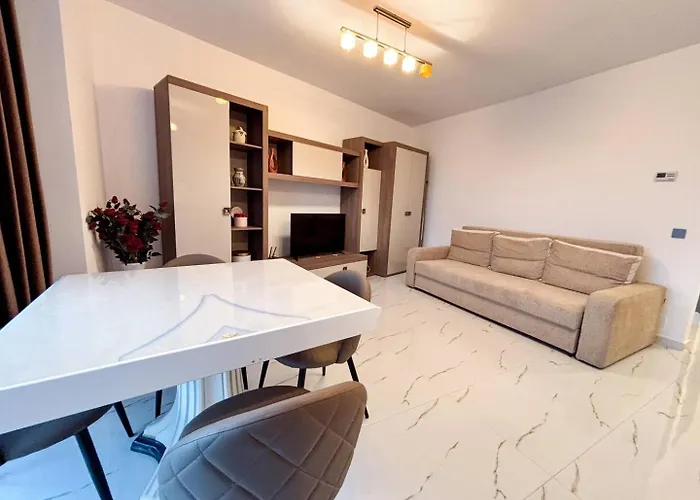 Julia Airport Private Parking-modern Apartment Cluj-Napoca