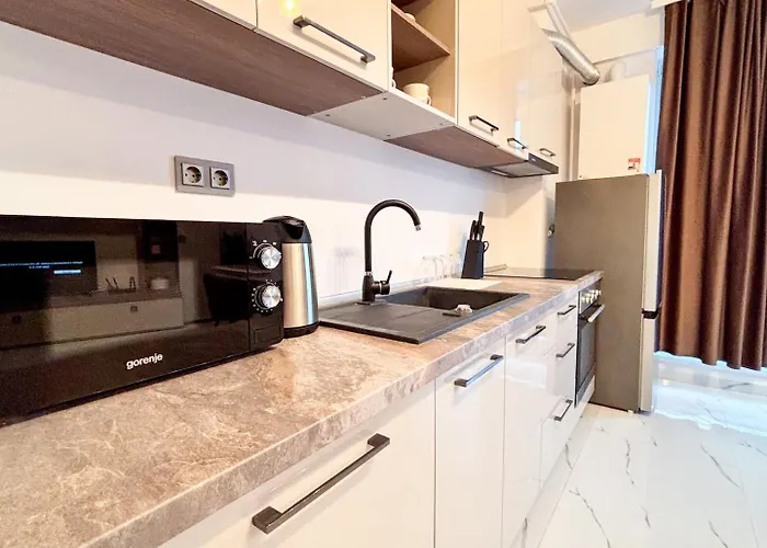 Apartment Julia Airport Private Parking *